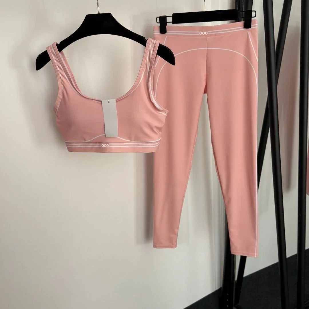 Pilates In Yoga Pants - Atlet ve Pantolon İki Parçalı Nefes